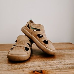 Ten Little Everyday Brown Sandals Toddler Shoes Size 8